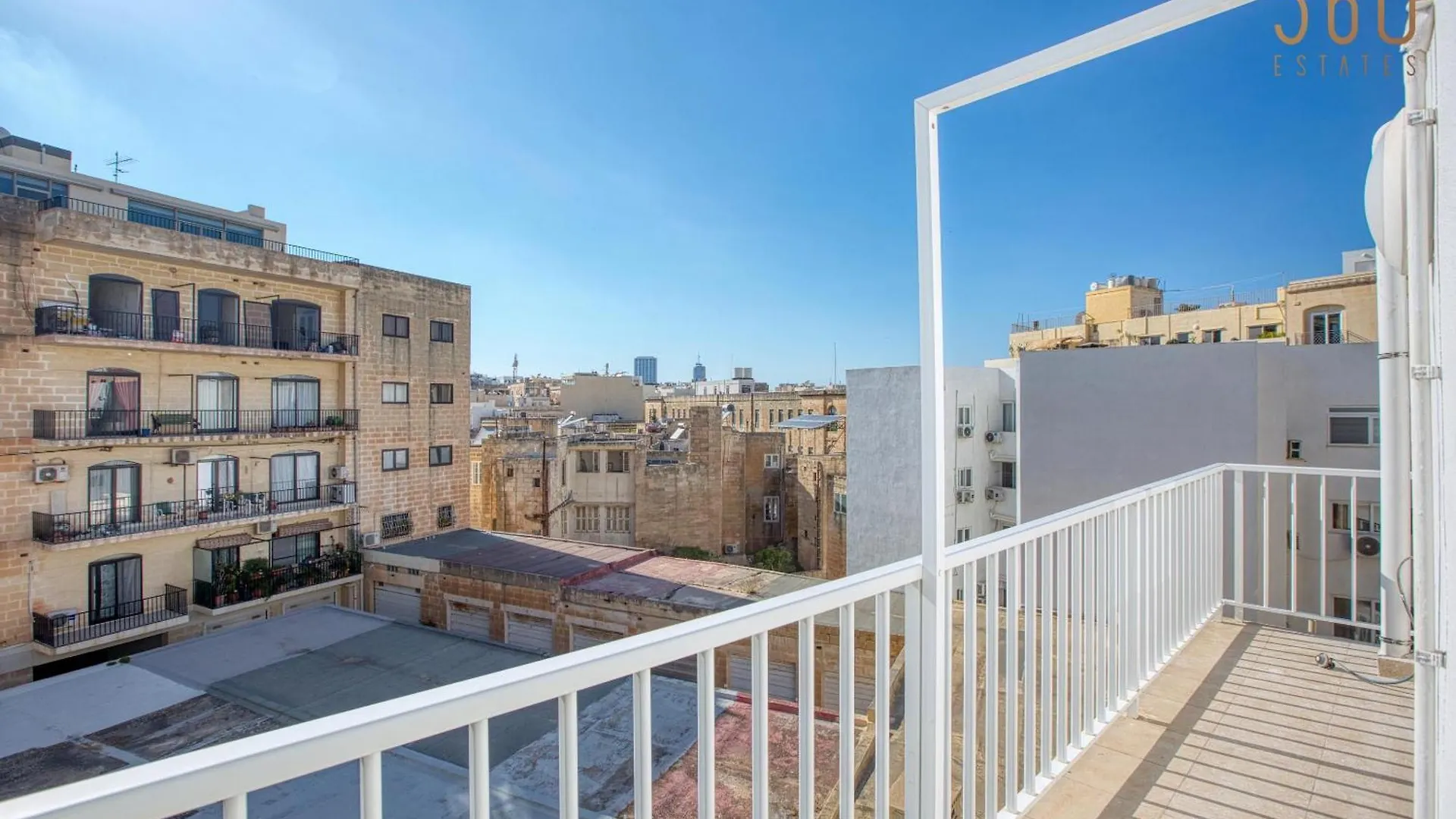 Central Sliema 2Br Stay With Private Balcony By 360 Estates Apartment