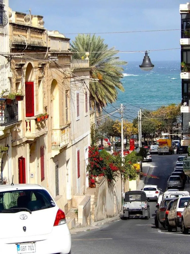 Central Sliema 2Br Stay With Private Balcony By 360 Estates 0*,  Malta